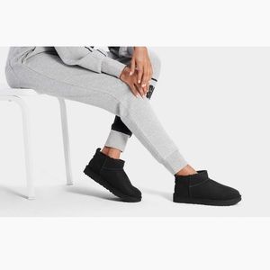 UGG CLASSIC ULTRA MINI WOMEN’S